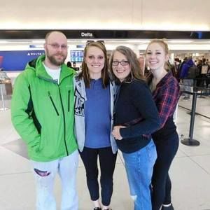 Meet your Posher, Sharon